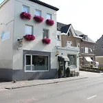 Hotel Vroenhof 2*
